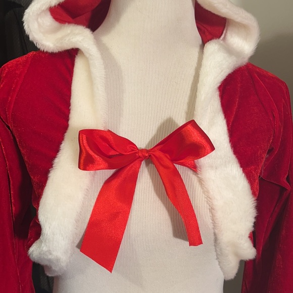 Velvet Hooded Christmas Holiday Cape with Faux Fur trim - Picture 2 of 5